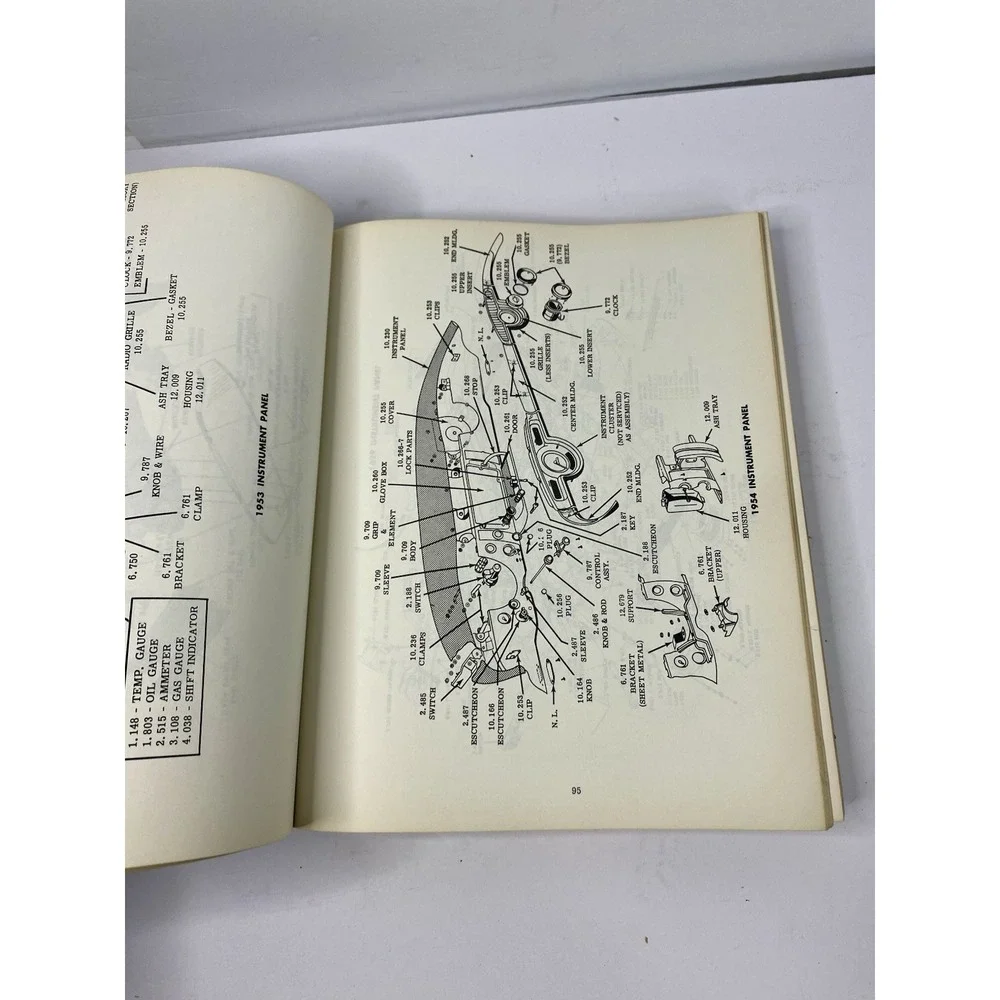 1958 Oldsmobile Master Parts List Body Parts Guide Manual Book General Motors